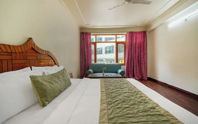 Hotel Naveen Manali By Blueko Hotel