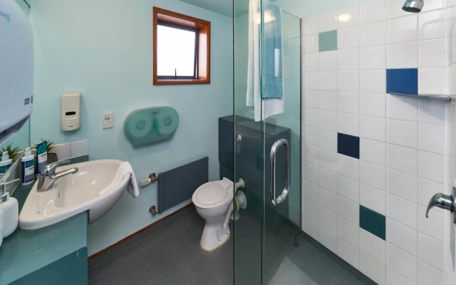 Sonoda Village - Hostel