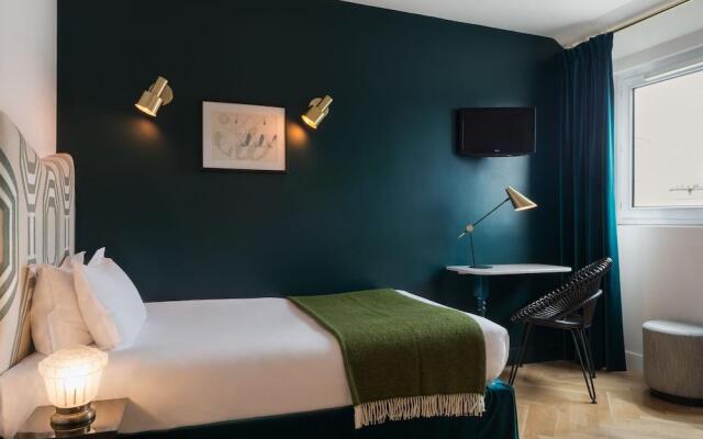 Quality Htel Malesherbes by HappyCulture