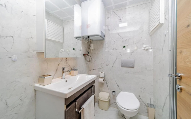 Superb Flat With Shared Pool in Kepez