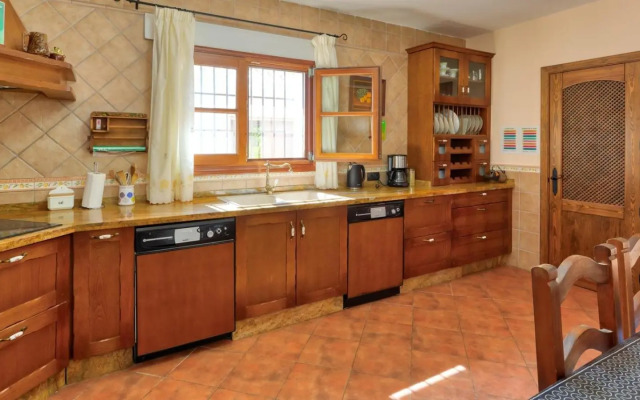 Casa Huerta Alejo Alozaina by Ruralidays