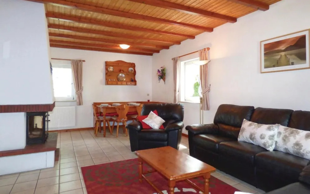 Beautiful Home in Thalfang With 4 Bedrooms and Wifi