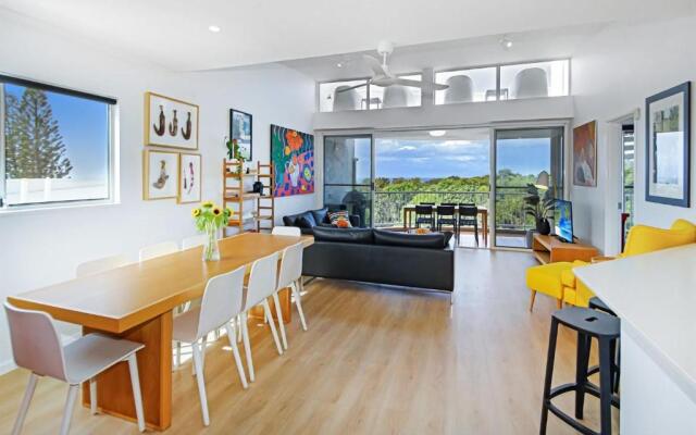 Unit 8 'Point Break', Point Arkwright