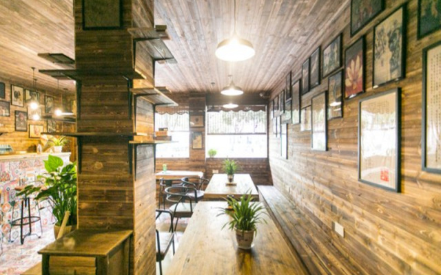 Suzhou Caolu Youth Hostel