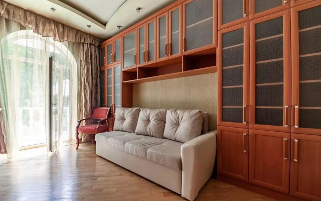 Дом на улице Кренкеля 6-8с3