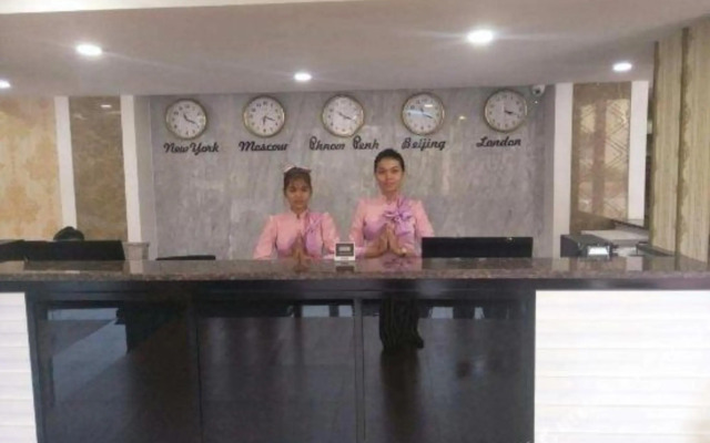 Lucky 8 Hotel