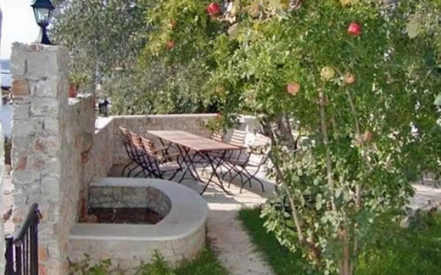 Doria - 20m From Beach - A4 Teuta