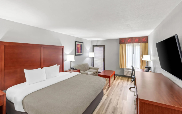 Quality Inn & Suites Richburg I-77