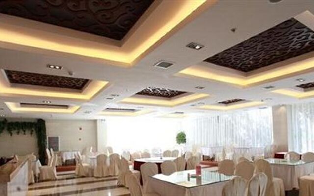 Kunming International Conference and Exhibition Center Hotel