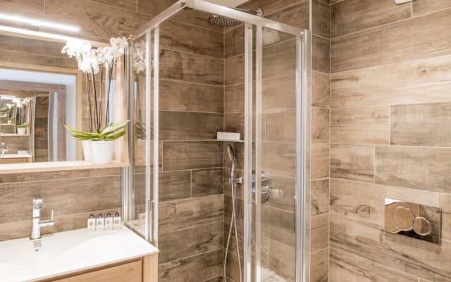 Mammoth Lodge Penthouse T5 D13