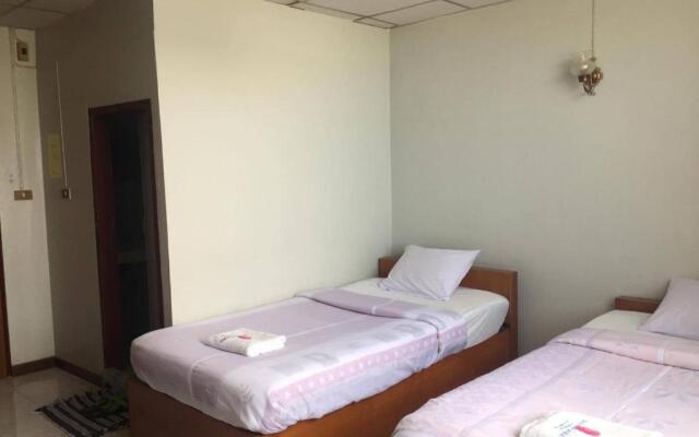 Saengsin Hotel