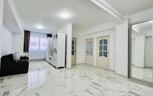 Altheda Living White House 29F-2
