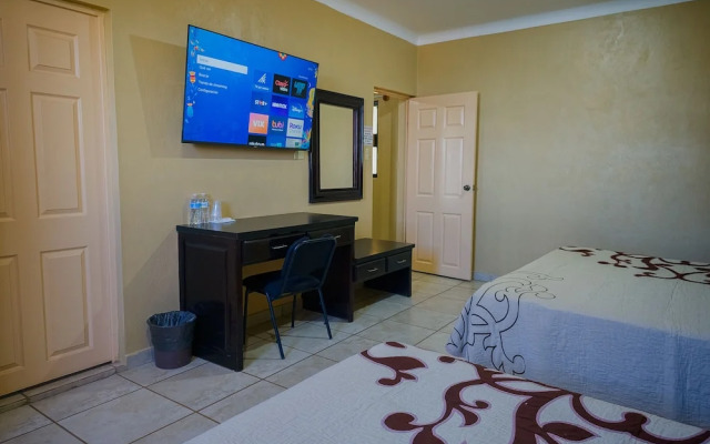 Hotel Oasis