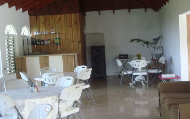 Diamond Villa Yoga & Wellness