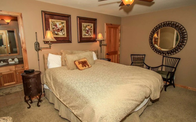 1086-snow Summit Chalet