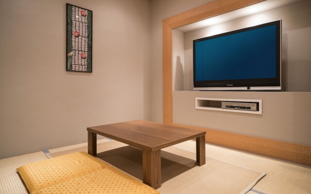 Tsubaki Inn