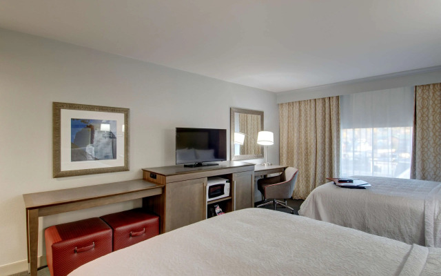 Hampton Inn & Suites Springfield/Downtown