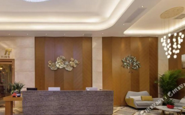 Dandi Hotel (Changsha Meixi Lake Jinyun Road Subway Station)