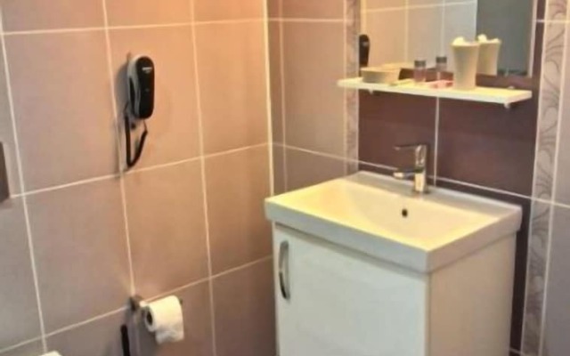 Guney Adana Otel