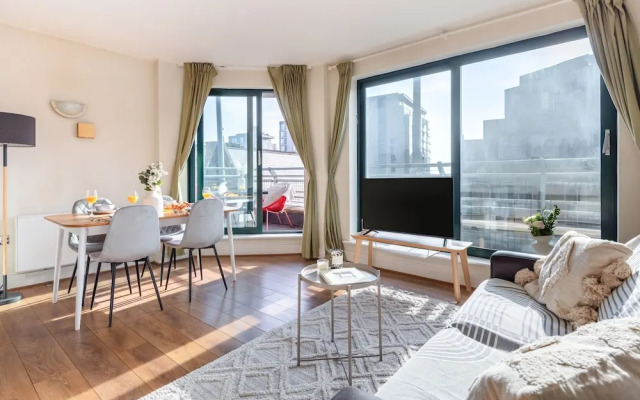 Charming 1BR Near Tower Bridge Walks