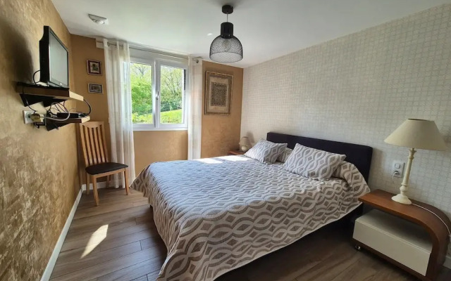 Pretty Ground Floor Flat, Beach 800 m