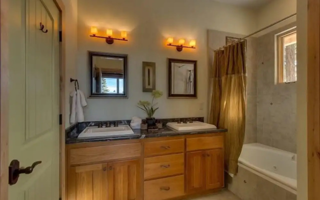 Rock Haven 2 Bedroom Condo