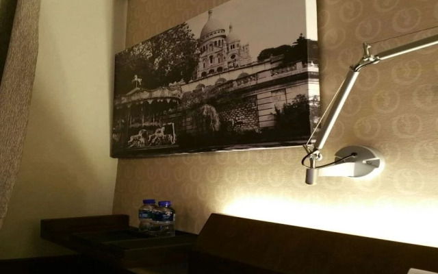 James Joyce Coffetel Qinhuangdao People Park Plaza