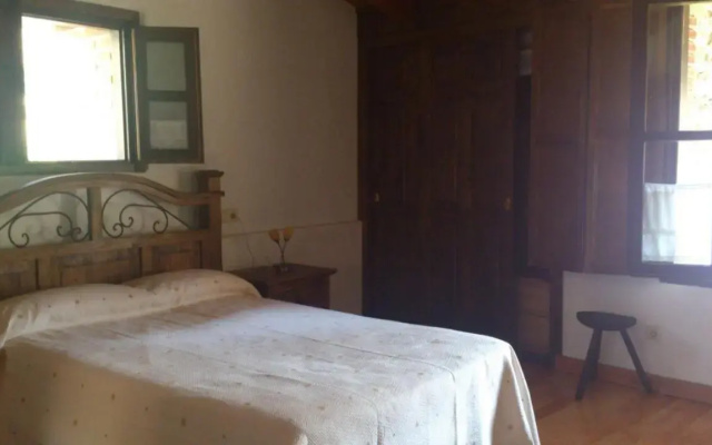 LA NOZAL (piscina, barbacoa, jardín...)