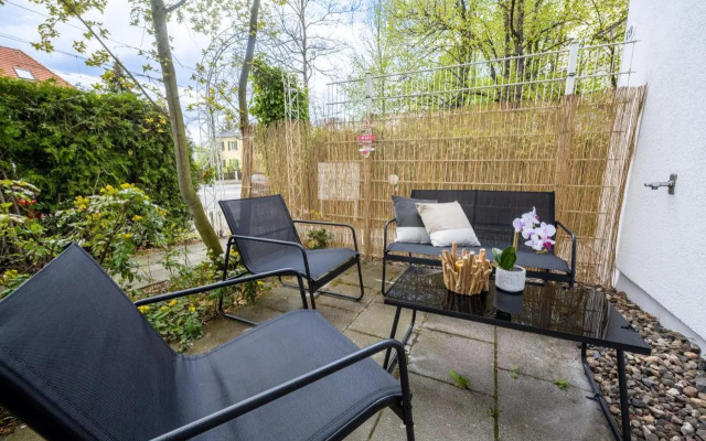 EG Wohnung, zentral, TOP Anbindung, mit großer Terrasse