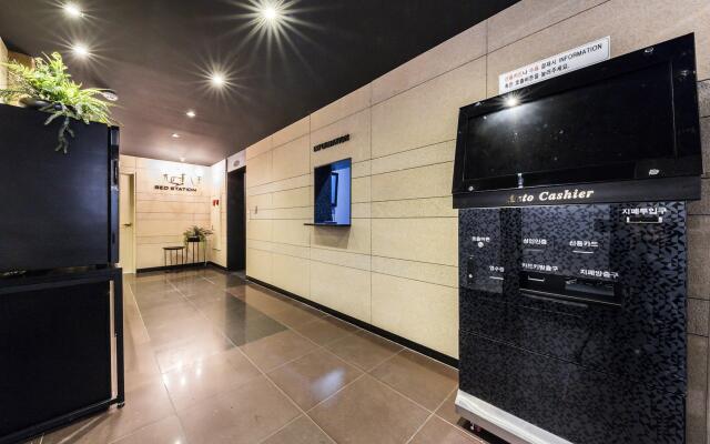 Seolleung Bed Station