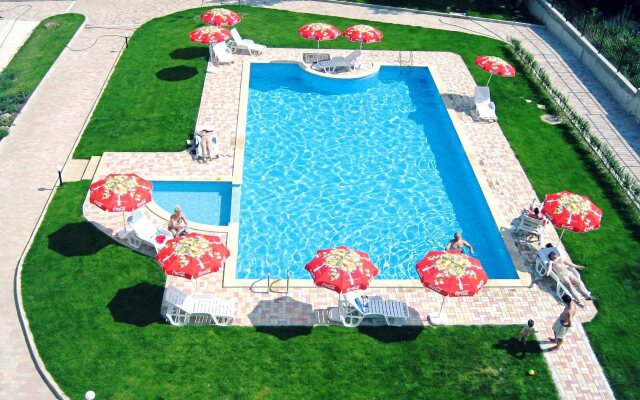 Varna Inn sea park apartments