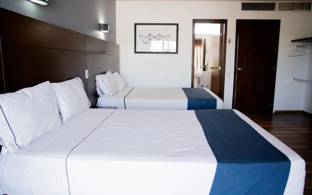 Hotel Expo Plaza Business and Family Guadalajara