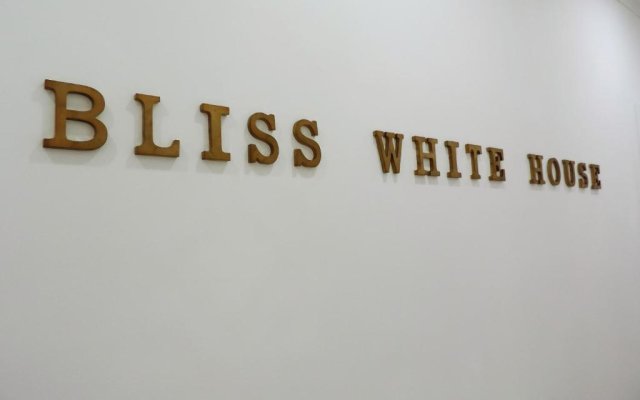 Bliss White House