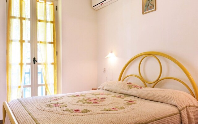 Lamy-Villa 400mt dal mare