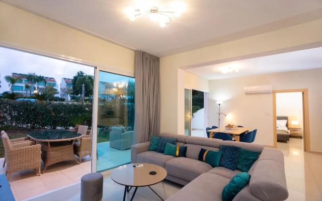 Bay View Gardens Apts with Pool by TrulyCyprus