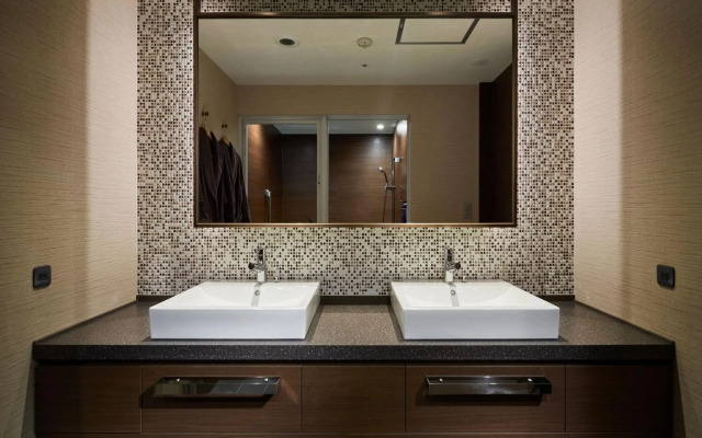Okinawa NaHaNa Hotel & Spa
