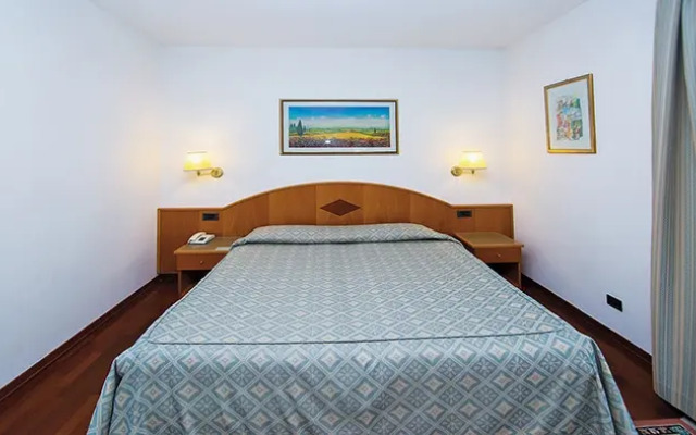 Lo Zodiaco Spa Hotel And Restaurant