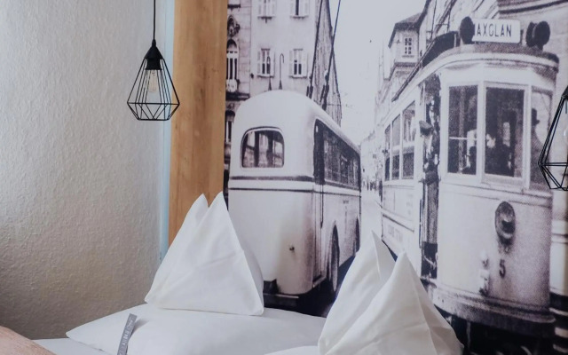 Levy's Rooms & Breakfast