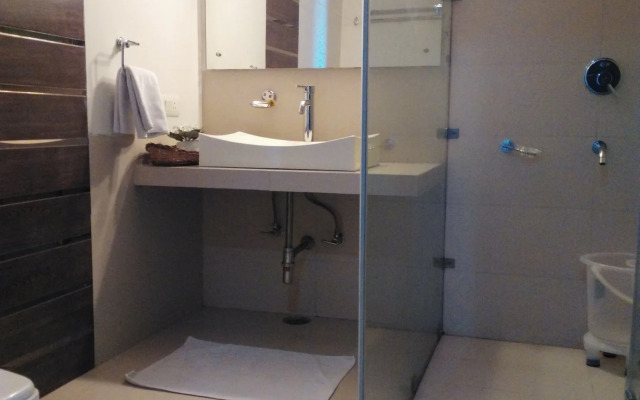 WoodSmoke resort & Spa