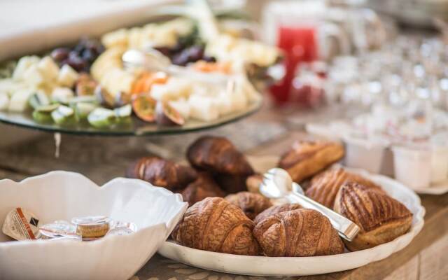 Le Scuderie - Castello Monaci