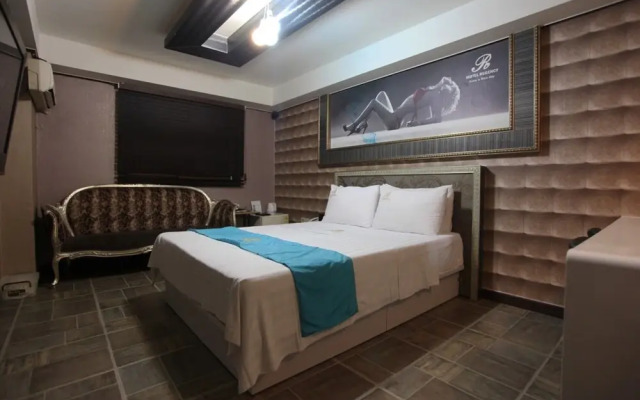 Regency Motel