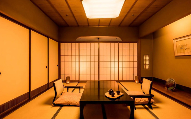 Ooedo Onsen Monogatari Premium Saiki Bekkan