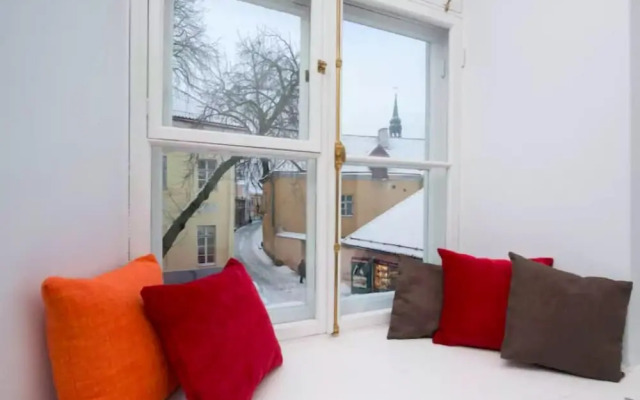 Tallinn City Apartments Toompea Old Town