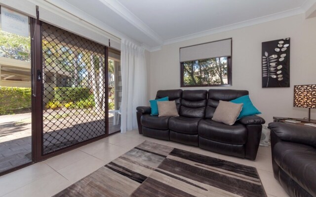 Carindale, Unit 16/19-23 Dowling Street