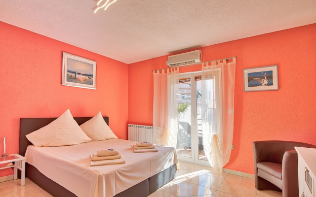 Apartment 1836