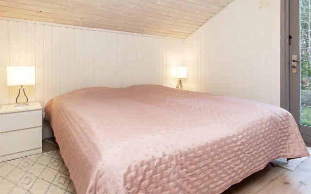 6 Person Holiday Home in Albaek-by Traum