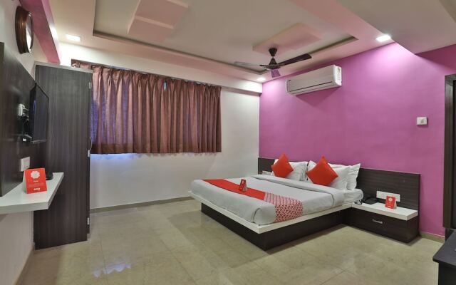 OYO Flagship 11557 Hotel Maharaja Palace