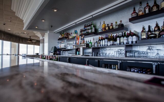 Holiday Inn Charleston Riverview by IHG