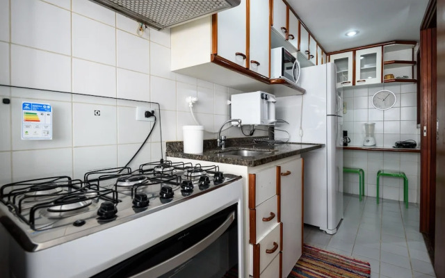 Pineapples Pdc1103 Barra da Tijuca 3 pax