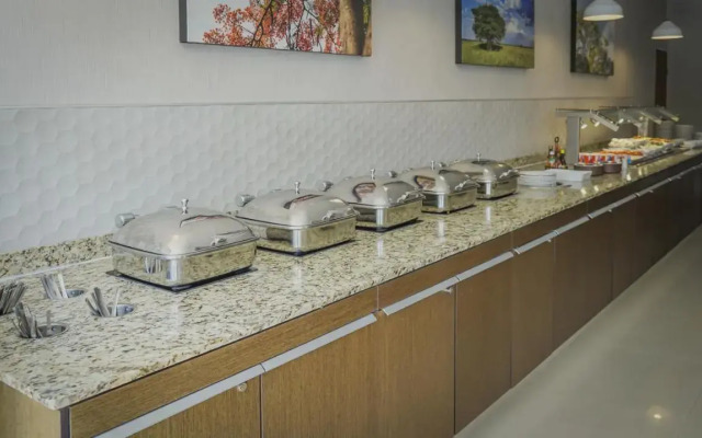 Staybridge Suites Guadalajara Expo by IHG